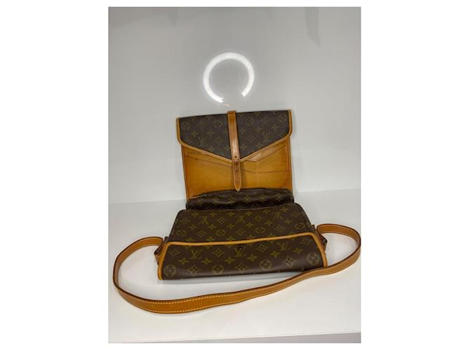 Louis Vuitton Borsa a tracolla portatile Marrone - vista 3
