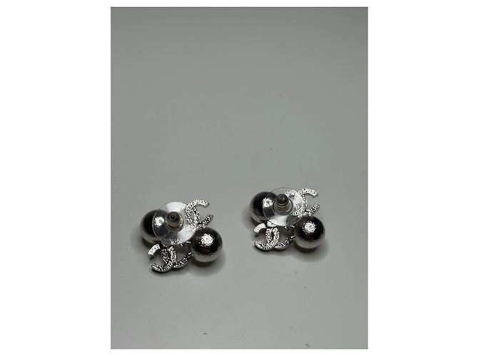 Cambon Brincos Chanel com strass e pérolas fantasia Prata - vista 6