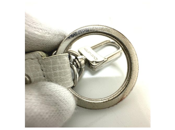 Louis Vuitton NIGO Collaboration Dragonne LV MADE Strap Bag Charm Keychain White Red - view 4