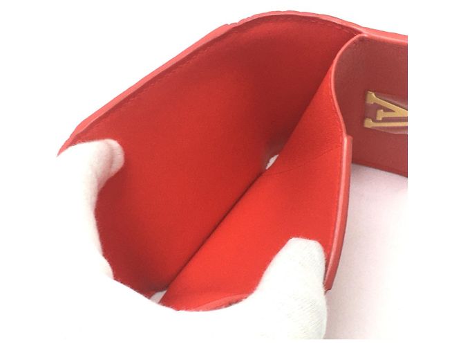 Cartera Compacta Tri-fold Capucines XS Louis Vuitton Roja - vista 8