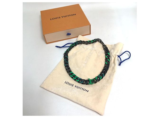 Collana a catena con toppe LV MP2853 di Louis Vuitton Nero Verde - vista 13