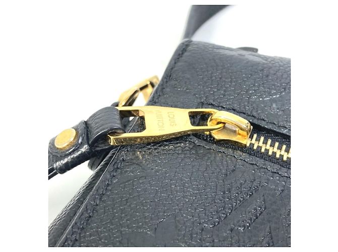 Pochette Metis MM in Monogram Empreinte Louis Vuitton Nero - vista 10