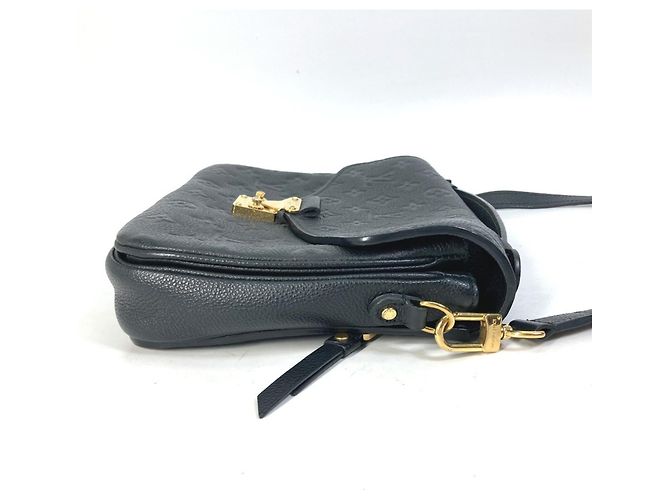 Pochette Metis MM in Monogram Empreinte Louis Vuitton Nero - vista 3