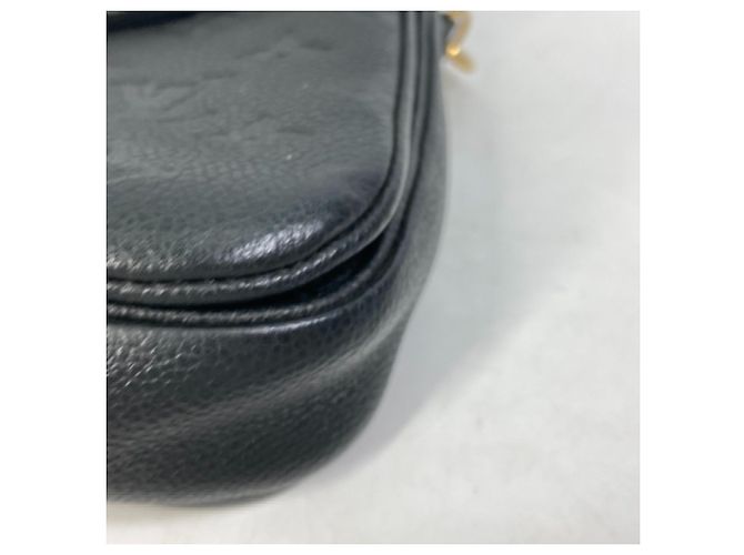 Pochette Metis MM in Monogram Empreinte Louis Vuitton Nero - vista 7