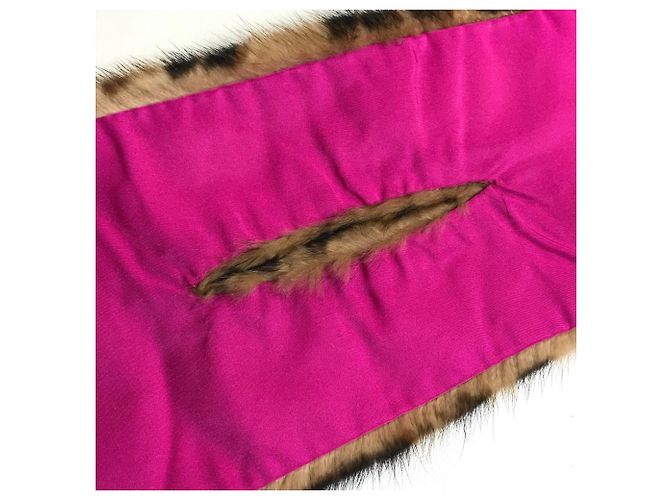 Louis Vuitton Leopardprint Nerzschal Braun Pink - Ansicht 11