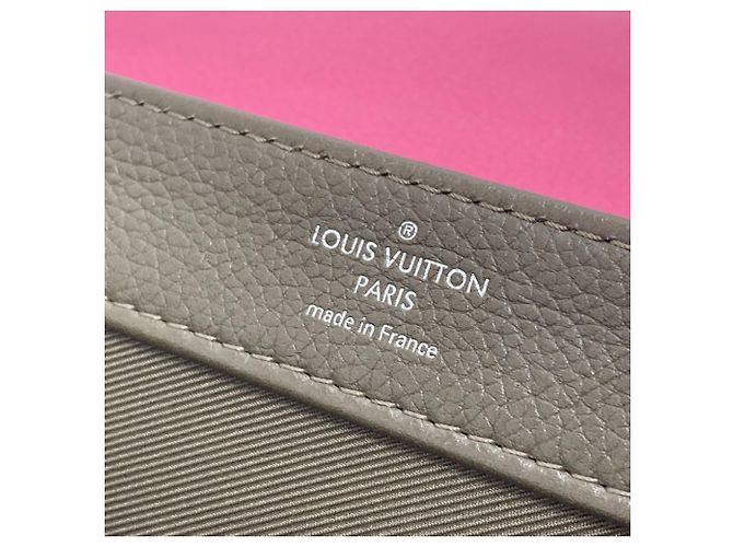 Lockme II Tricolor Handtasche von Louis Vuitton Pink Beige Khaki - Ansicht 10