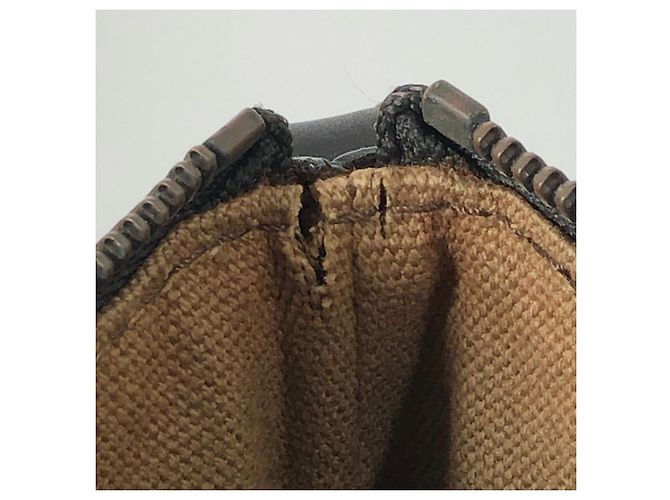 Borsa a Spalla Pochette Shawnee MM Utah M93453 Louis Vuitton Marrone - vista 14