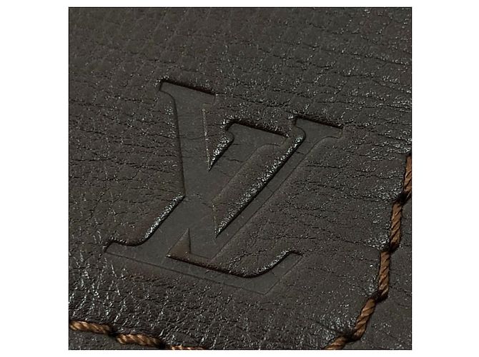 Borsa a Spalla Pochette Shawnee MM Utah M93453 Louis Vuitton Marrone - vista 4