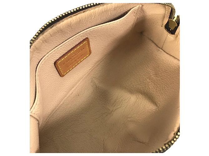 Pochette Cosmetica in Tela Monogram Louis Vuitton Marrone - vista 13