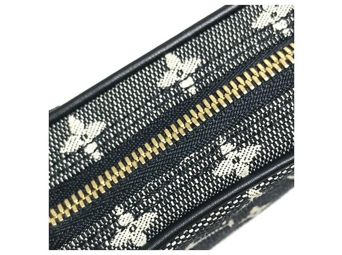 Custodia per fotocamera digitale in tela Monogram Mini Louis Vuitton Marrone - vista 8