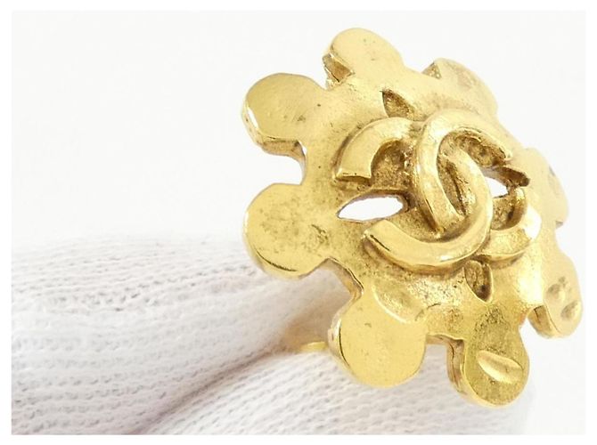 Orecchini a clip dorati Chanel 03034 D'oro - vista 3