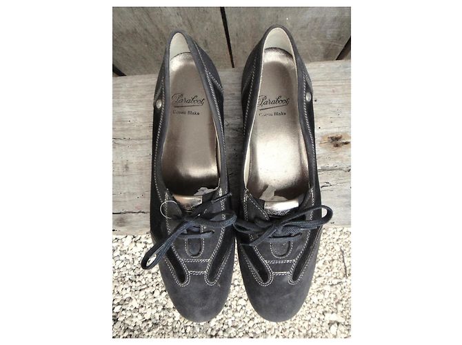 Derbies Paraboot en daim noir - vue 2