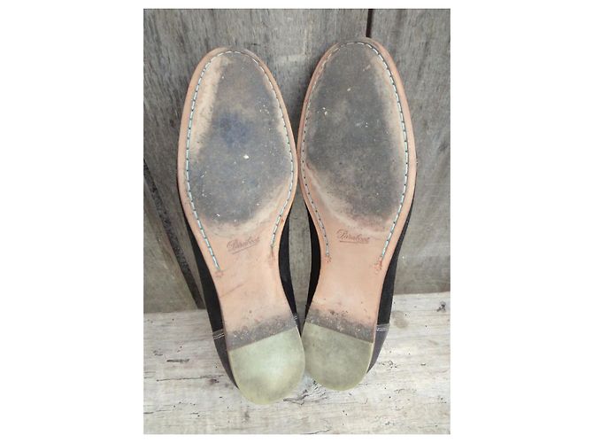 Derbies Paraboot en daim noir - vue 3