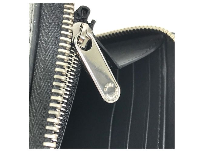 Cartera Zippy Monogram Mahina Louis Vuitton Negro - vista 10