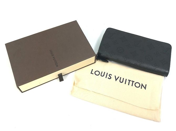 Cartera Zippy Monogram Mahina Louis Vuitton Negro - vista 12
