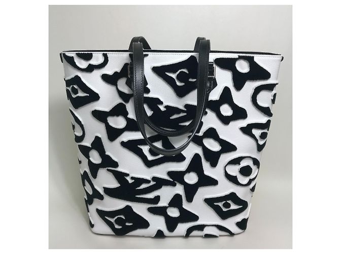 Louis Vuitton M45567 gestepptes Monogram Cabas Handtasche/Tote Bag Schwarz Weiß - Ansicht 2