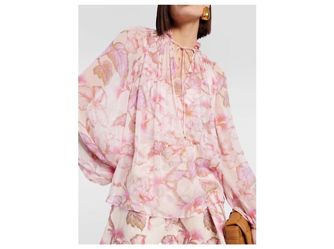 Top Zimmermann, modelo Billow resort 2024. Rosa - vista 3