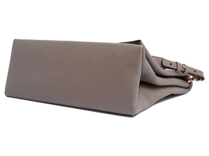 Borsa a Spalla Maxi Chain Pouch Jumbo Taupe in Pelle Victoria Beckham - vista 8