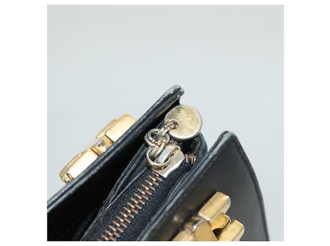 Gancini Schultertasche aus Leder Schwarz Gold Auth 134227 von Salvatore Ferragamo Golden - Ansicht 16