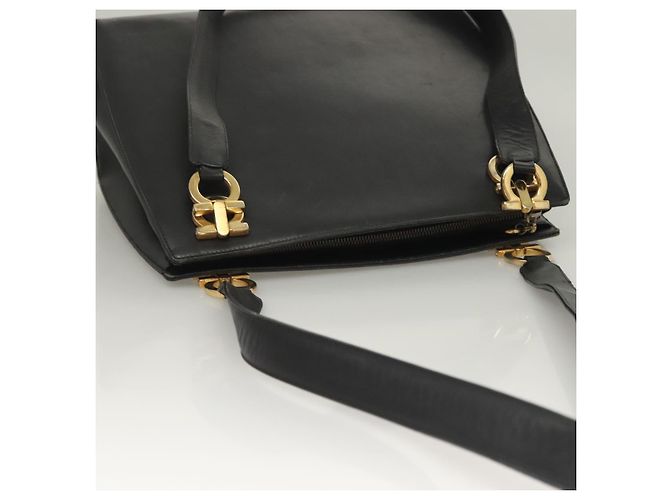Gancini Schultertasche aus Leder Schwarz Gold Auth 134227 von Salvatore Ferragamo Golden - Ansicht 6