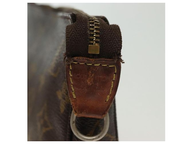 LOUIS VUITTON Pochette Accessori Monogram M51980 LV Auth 137062 Monogramma - vista 7