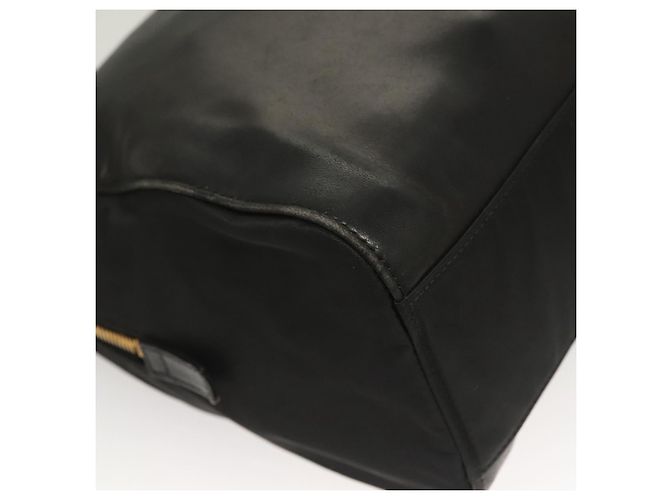 Borsa a spalla con catena Prada in pelle nera e oro Auth yk18939 Nero D'oro - vista 17