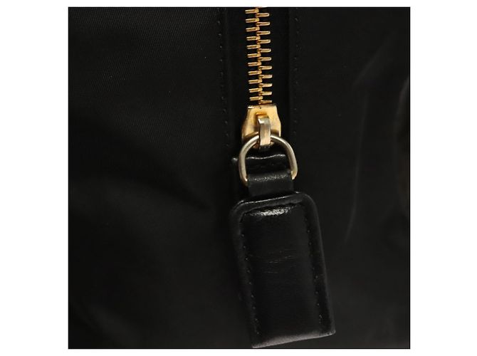 Borsa a spalla con catena Prada in pelle nera e oro Auth yk18939 Nero D'oro - vista 18