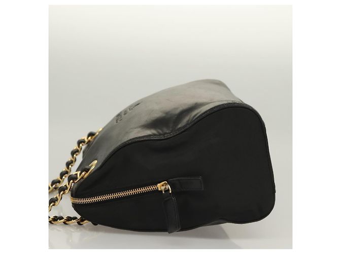Borsa a spalla con catena Prada in pelle nera e oro Auth yk18939 Nero D'oro - vista 4