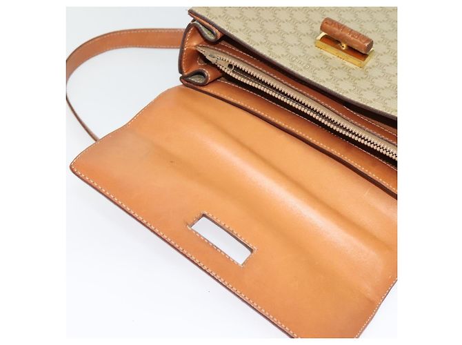 Céline Borsa a mano in tela Macadam CELINE PVC 2in1 Beige Oro Auth 136202 D'oro - vista 9