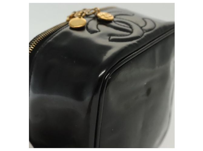 CHANEL Necessaire Vanity Couro envernizado Preto Ouro CC Auth 137125 Dourado - vista 15