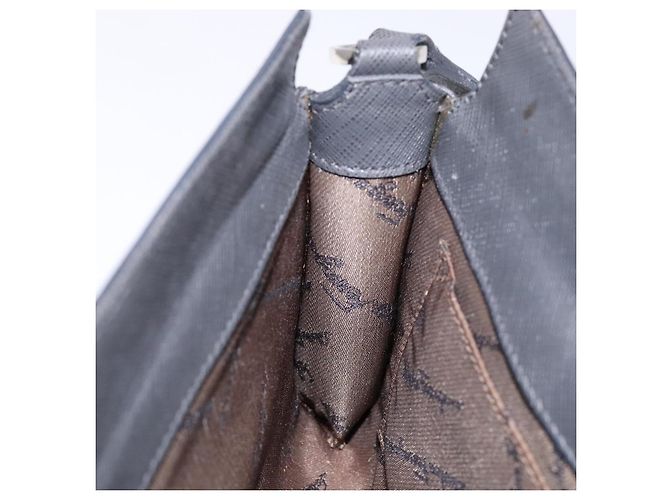 Borsa a Spalla Gancini in Pelle Grigia Argento Auth BA4441 di Salvatore Ferragamo - vista 18