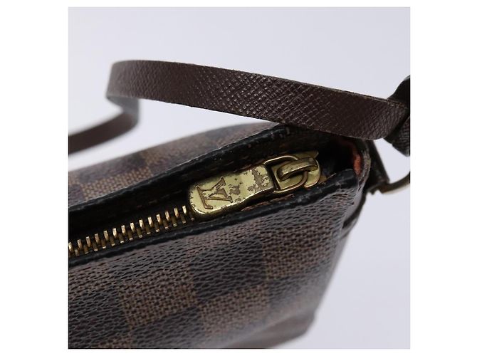 LOUIS VUITTON Pochette per il Trucco Damier Ebene N51982 LV Auth 136912 - vista 18