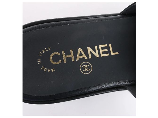 Timeless Mule in pelle Camelia di Chanel in nero, taglia 38,5 EU - vista 14