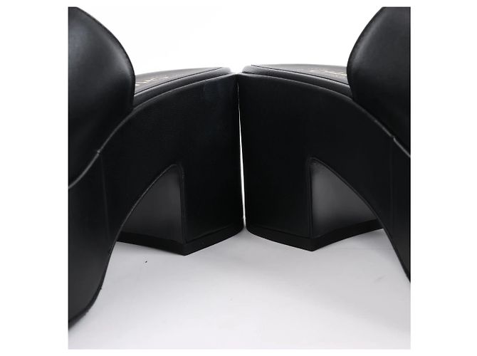 Timeless Mule in pelle Camelia di Chanel in nero, taglia 38,5 EU - vista 9