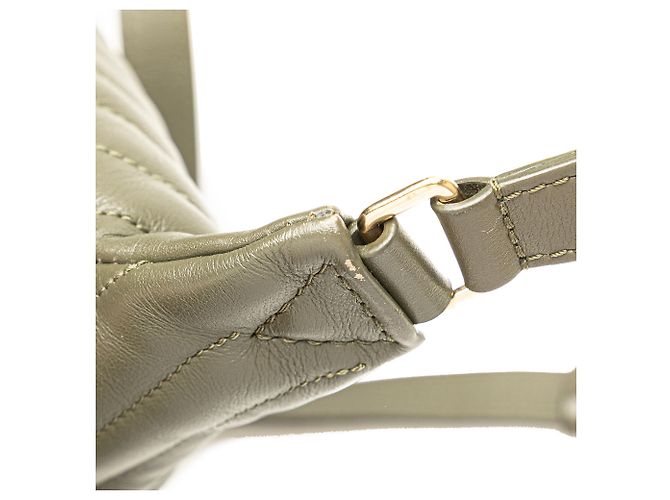Bumbag New Wave marrone Louis Vuitton Cachi - vista 9