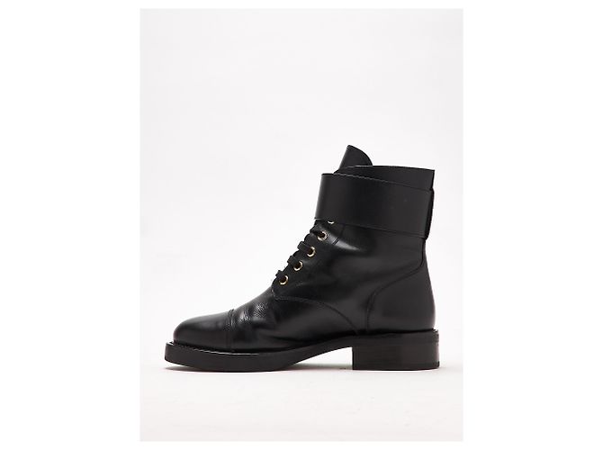 Stivali LV Twist Wonderland Ranger in pelle nera Louis Vuitton - vista 8