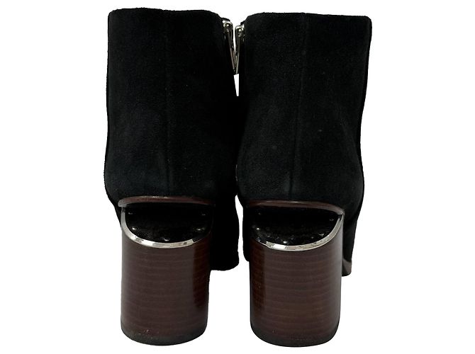 Stivaletti Gabi in Camoscio Nero di Alexander Wang - vista 3
