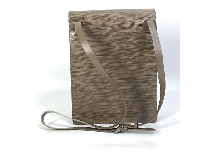 Bolso de Hombro Ramatuelle Pochette Epi Louis Vuitton Castaño - vista 2