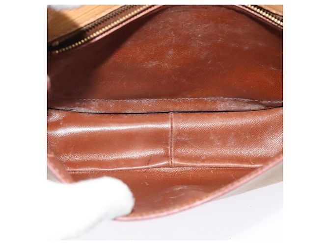 LOUIS VUITTON Borsa a Spalla Epi Saint Cloud GM Beige M52196 LV Auth 137110 - vista 10