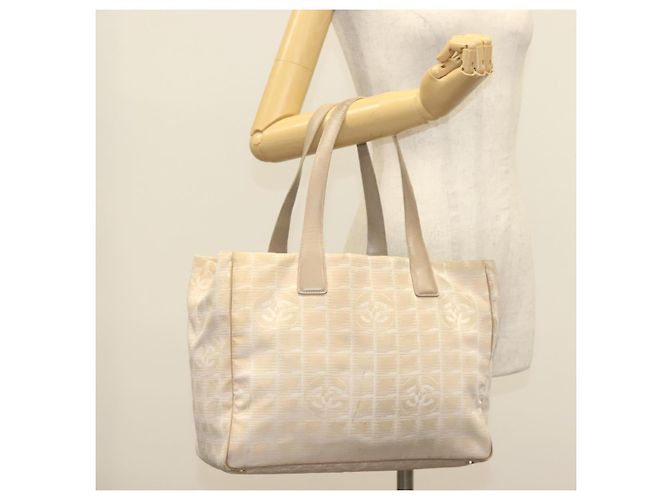 CHANEL Nuova Borsa Tote da Viaggio Nylon Beige Oro CC Auth ti3357 D'oro - vista 22