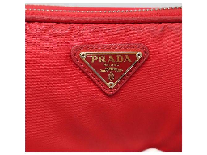 Borsa a Spalla PRADA Nylon Rossa Oro Auth 136649 Rosso D'oro - vista 19
