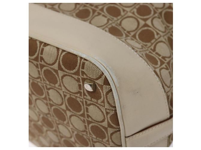 Borsa a Spalla Gancini Salvatore Ferragamo in Tela Beige Oro Auth 133373 - vista 14