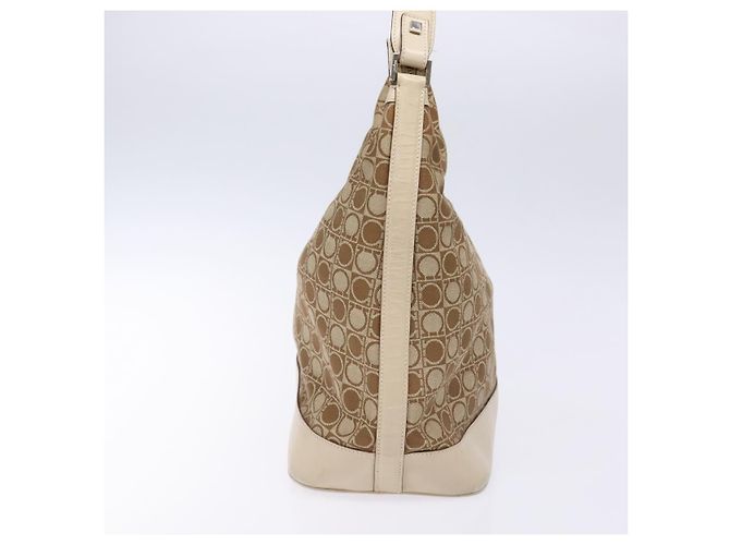 Borsa a Spalla Gancini Salvatore Ferragamo in Tela Beige Oro Auth 133373 - vista 3