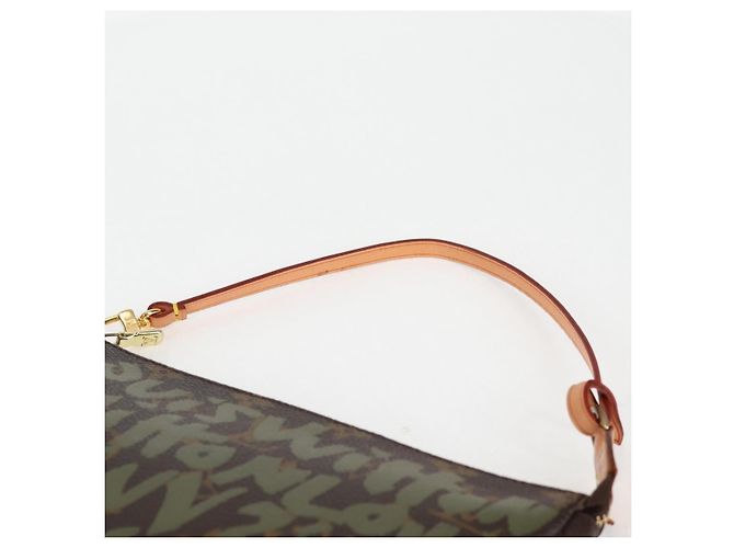LOUIS VUITTON Pochette Accessoires Graffiti Pouch Khaki M92191 LV Auth ep10096V Caqui Monograma - vista 14