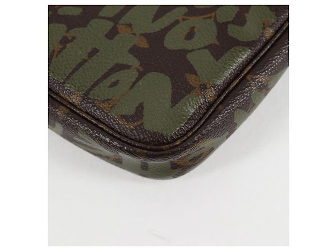 LOUIS VUITTON Pochette Accessoires Graffiti Pouch Khaki M92191 LV Auth ep10096V Caqui Monograma - vista 18