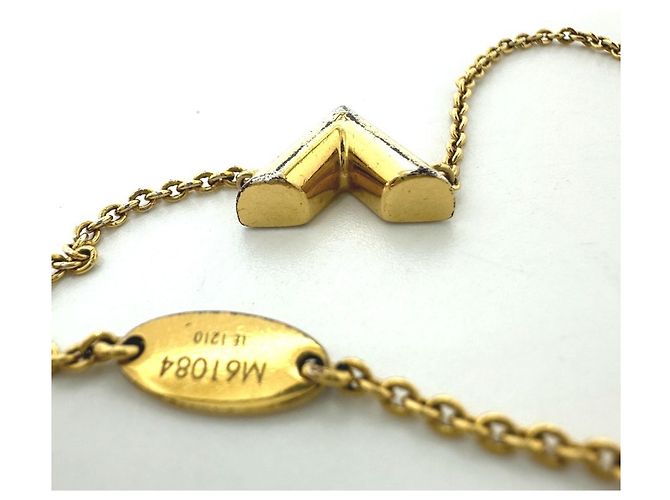 Louis Vuitton Gold Charm Bracelet Golden - view 9