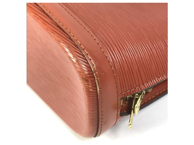 Borsa a Spalla Lussac in Pelle Epi M52283 di Louis Vuitton Marrone - vista 6