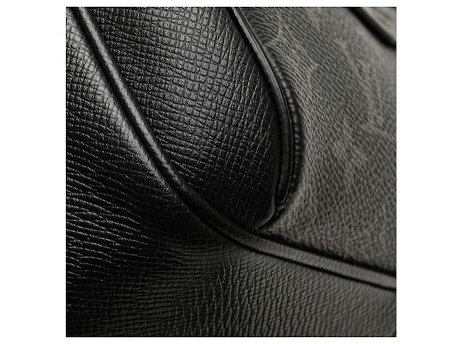Bumbag exterior Monogram Eclipse negro Louis Vuitton - vista 9