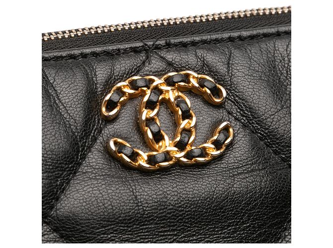 Clutch Chanel 19 O in pelle di capra nera grande Nero - vista 5