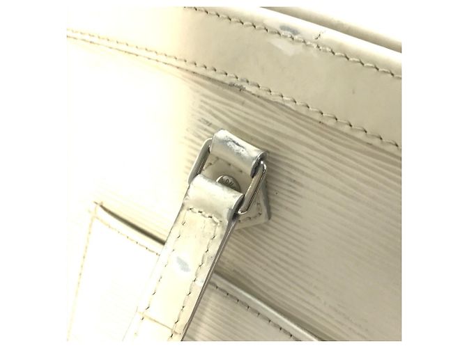 Bolso Tote Madeleine GM Epi Louis Vuitton Blanco Blanco roto - vista 11